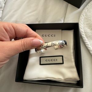 Gucci bracelet